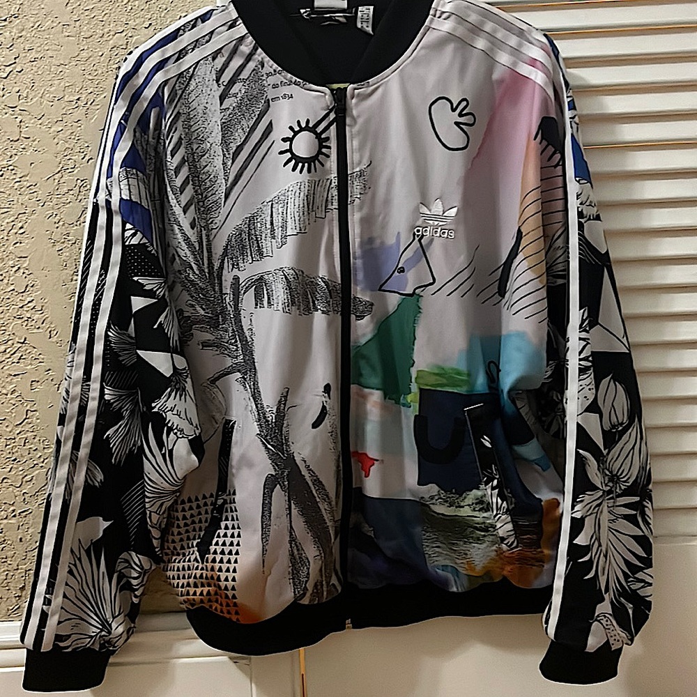 Unique Adidas Pull Over Jacket